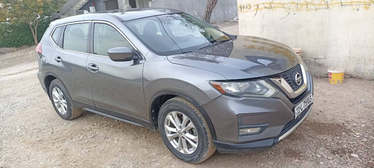 توجد نيسان روج للبيع.. مكان السيارة.. ديالى.. المقدادية.. حمرين.. رقم بغداد.. دولي.. موديل.. 2020 ماشية 60 ألف..ضرر بس بنيد بدون دواخل. شرط تحويل.. سيارة نظيفة بمعنى الكلمة خير من الله. مالت جناي... السعر 140 رقم ت ***********
