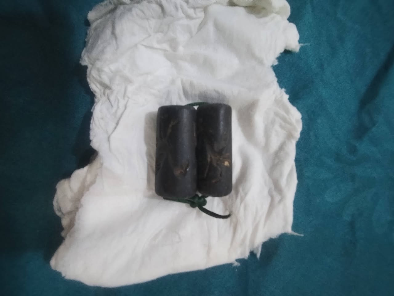 سلام عليكم عندي ذني الله شاهد ماعرفهن عارضهن للبيع قيم وبلعافيه ***********
