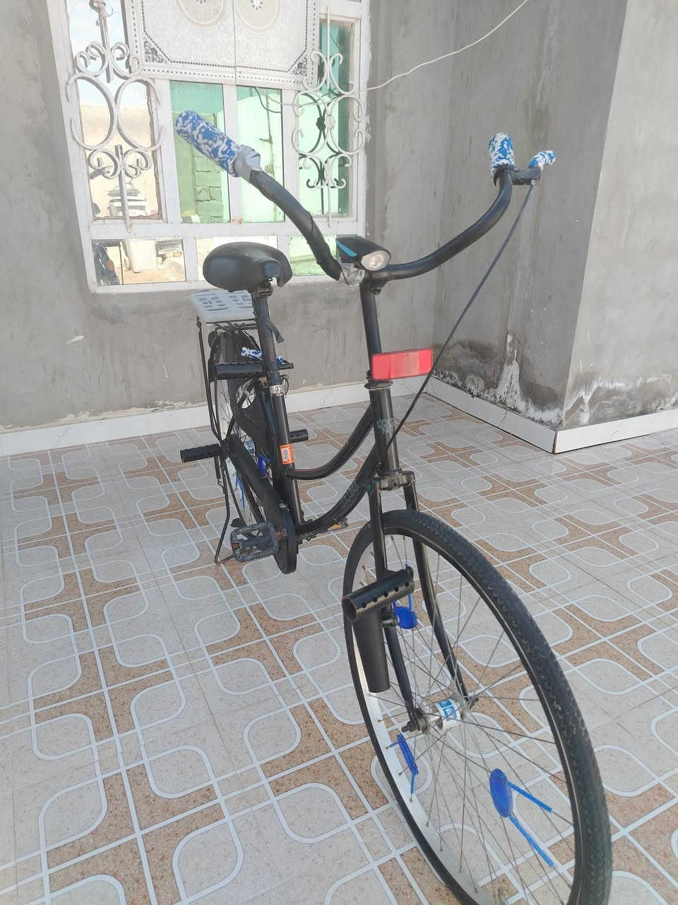 سلام عليكم باسكل موديل2019 الباسكل كلش نضيف وحلو واحله من الصوره السعر 100 وبي مجال مكاني ديوانيه قضاء السدير رقم الهاتف /***********
