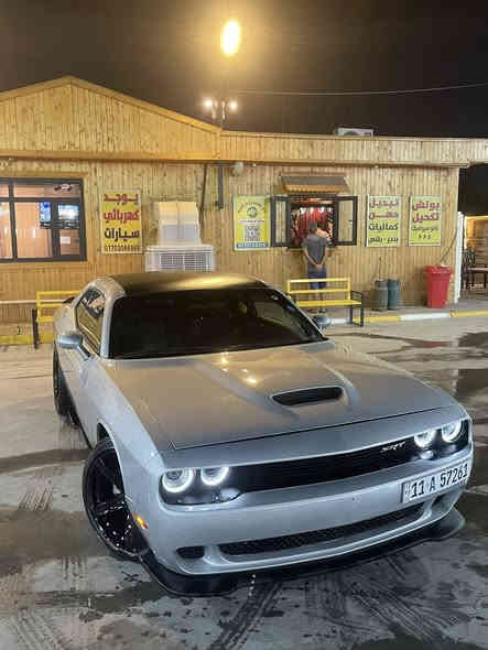 سلام عليكم 
جالنجر 2023 لاست كول rt 5700 
مواصفات اعتيادية 
حساسات 
كامره 
كشن كهرباء 
شاشة وسط 
نقطة عمياء 
تحكات ستيرن 

السياره عليها تفريغ وبرمجه صاعده داينو مطلعه 400 حصان 
كير مكينه كفاله 
حادث السياره قطعه وحده جاملغ امامي يسره فقط 
السياره ماشية 25 ميل حقيقي 
السعر 220 وبيها مجال للشراي 
0774 553 5302
