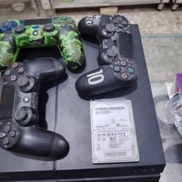 بلايستيشن 4 • هارد ١.٥ تيرا • ٤ العاب