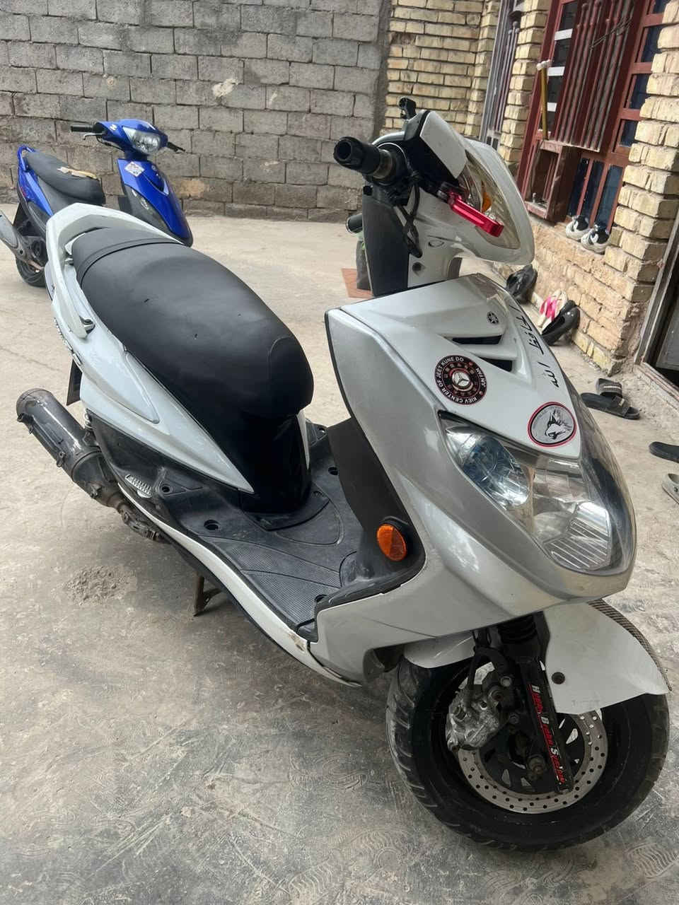 السلام عليكم سكنس فحل كوري نوزلال الدراجه طفت مااعرف شبيهه ابيعهه ع حطتهه السعر 500 وبيهه مجال الرقم *********** واتساب
