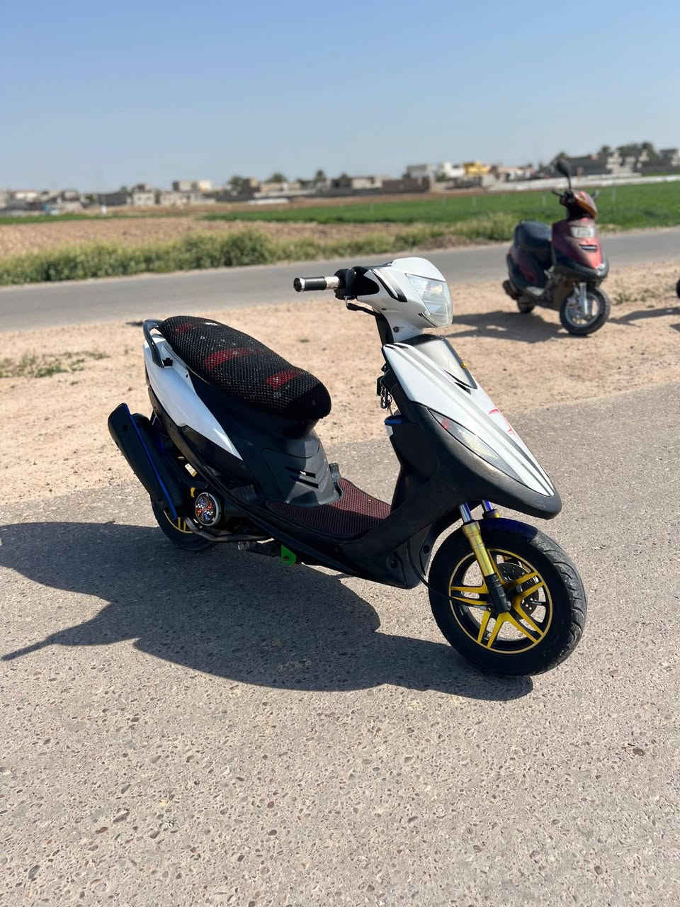 السلام عليكم ماكس عدله 120 بوشه55 شلعه ومعدل كهربائيات كلها شغاله الدراجه مناقصها برغي السعر 525 

العنوان سامراء الحويش ‏‪***********
