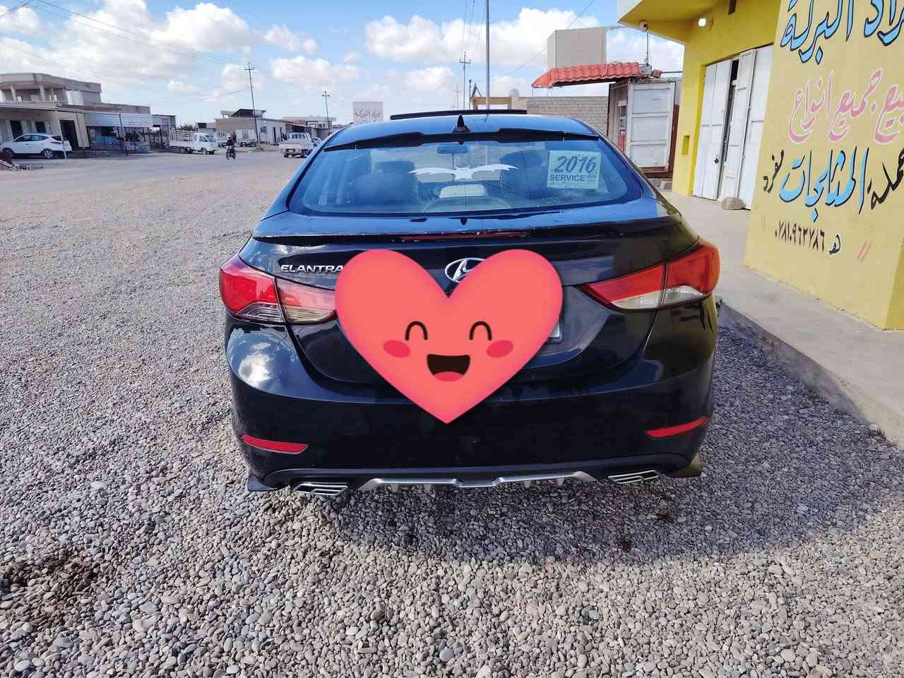 السلام عليكم
سياره الانترا أدوات 2016 للبيع السعر 45 وبيهه مجال شي بسيط سياره جاهزه ماتصرف عليهه غير الدهن البانزين للاستفسار والاتصال على الرقم التالي ***********
