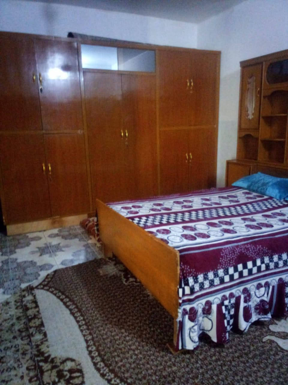 غرفه نوم السعر 525الف رقم واتساب ***********
