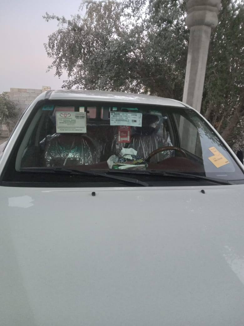 2014 شاصي 19رقم بغداد انكليزي محرك ما مفتوح بيه بابين مفتوح براغين شرط بدون حادث سنويه جديده شرط التحويل ***********
