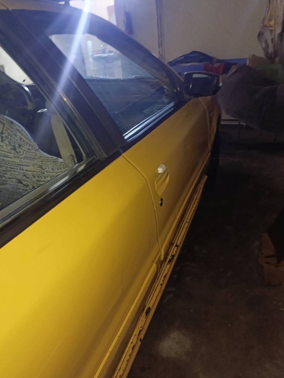 السلام عليكم سياره سمند سورن موديل 2011 سياره غرامتها وهيئه تاخذ مصفر لسياره بسم ولد جيراني مكينتها بيها تبخير مابيها اي حادث بس بيها صبغ بالجاملغ الامامي الايسر سيبايه جديده ***********
***********
