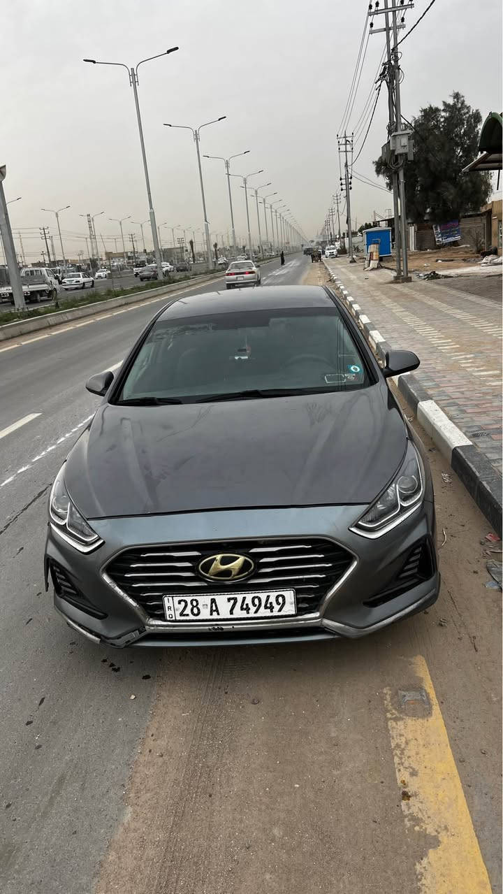 🔲سوناتا وارد أمريكي gdi
🔲موديل 2019
🔲ضرر امريكي حادث سطحي بنيد ودعامية فقط 
🔲موصفاتsel
🔲بيها تبديل جاملغ امامي جهت سائق
🔲بيه شخوط بجانب حسب ما موثق بصورة 
🔲 دعامية بيه كسر زغير 
🔲ماشية 150الف ميل
🔲مكينة في حالة جيدة
🔲كير في حالة جيدة
🔲تبريد منضومة كاملة وجاهزة
🔲رقم جديد مع سنوية وهزة صار شهرين من كملتهن 
🔲سيارة باسمي مداور ثاني يوم
🔲سعر 120وبيها مجال
🔲***********
🔲مكاني النجف الأشرف 
وتعجبة سيارة يجي يكلب ويشوف ومايكون خاطرة الة طيب النجف, العراق
