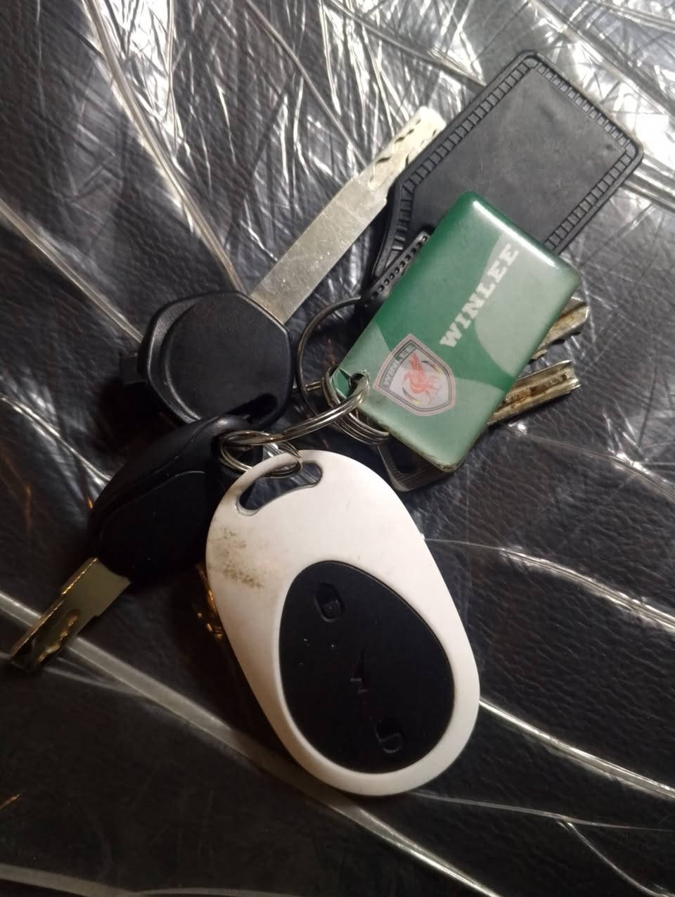 السلام عليكم موطور اباجي للبيع فول مواصفات 4 سرع بطاريات المسطره عل فحص المكان فلوجه للاستفسار خاص او عل الارقام التالية***********
                            ***********
