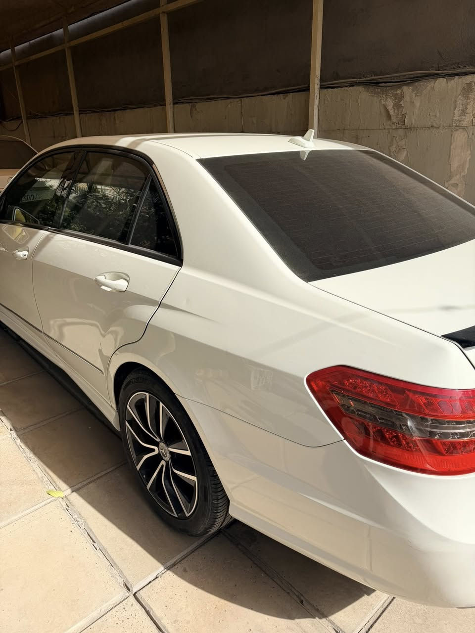 السلام عليكم حبايب
Mercedes-Benz E350 
2012
الضرر بنيد اجة مصبوغ من المانيا بدون معجون 
وبارد بس نص الداير مال  جاملغ الخلفي اليمنة 
ماشية 120 الف 
المواصفات:
شاشه كبيرة
ماوس شاشة
كشنات كهرباء
كشنات خزن
حزام امان كهرباء
تركشن تزحلق
ابواب ترحيب شعار مارسيدس
كير مثبت سرعه
داخل اسود مع تطعيم صاج
سماعات هارمن
اناره محيطيه داخليه بلادي
مري كهرباء
كاميره خلفيه دوارة
دعاميات AMG اصلي
دوس AMG اصلي  
كير مكينه تبريد صدر حدادية كلة جاهز
ادامه منضومه محرك
ادامه منضومه كاملة فلاتر وكير 
*********** 
السعر 200 وبيه مجال ان شاء الله
