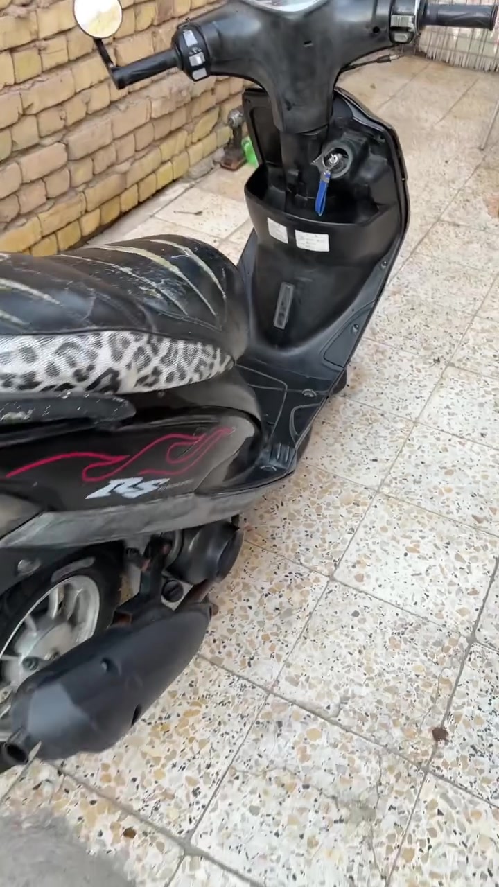 سلام عليكم
ماكس عدل للبيع
دراجه كهربائيات محرك كله شغاله 
مكان كوت 
رقم ***********
