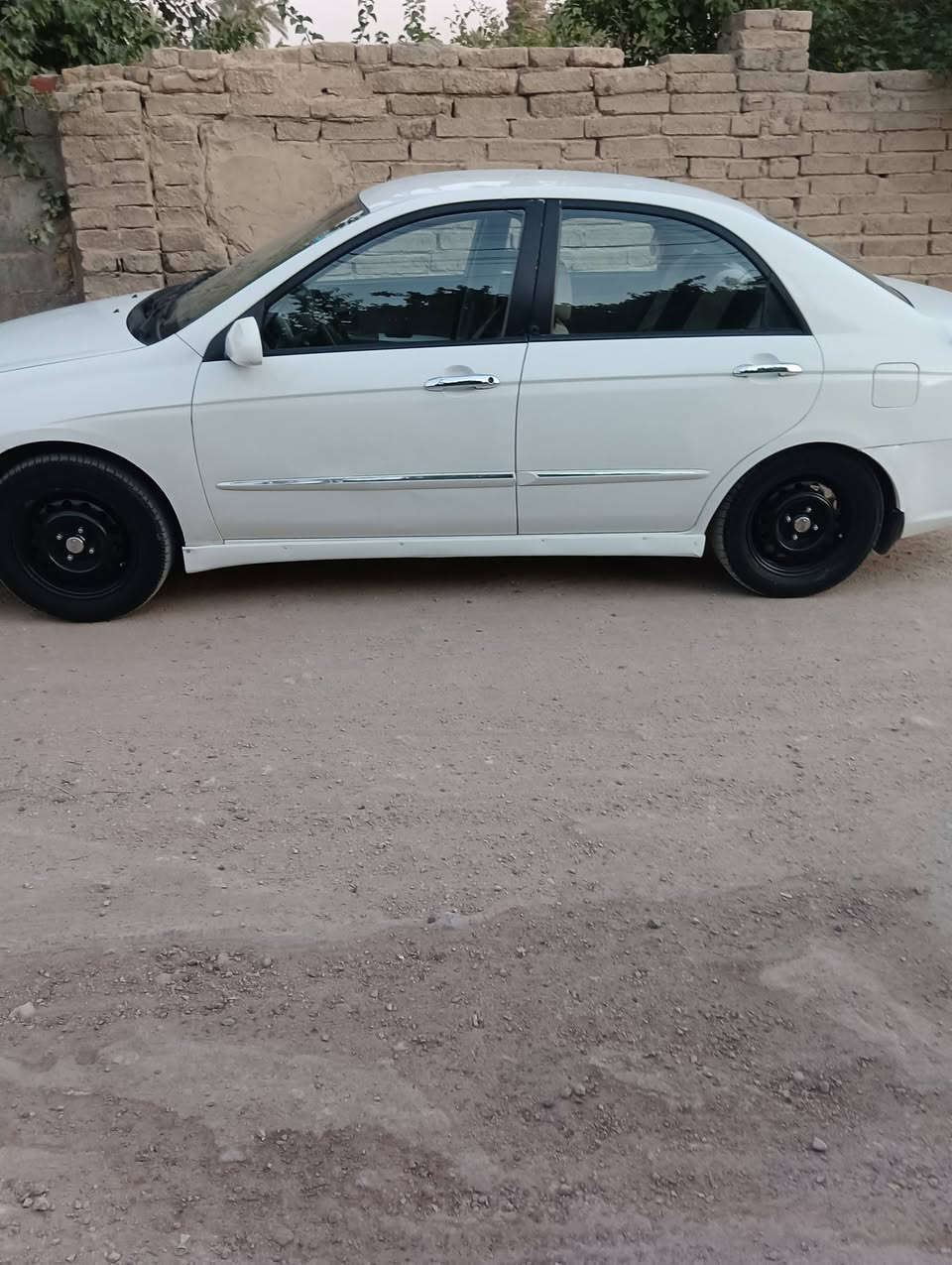 زيراتو  موديل 8 السياره جاهزه السعر 80وبيه مجال رقم صاحب السياره مكانه الحله ***********
