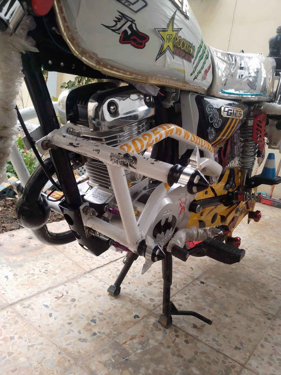 دراجه تايكر 4نمر موديل 25 مجنبزه ع 24 حبايه ربع ماتخليله كامله مكمله وكفوله كفاله من تاير للتاير للبيع للاستفسار ادخل خاص او عله رقم ***********
