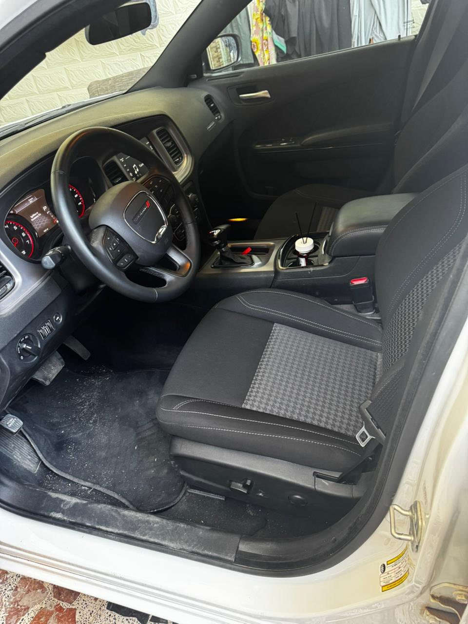 مديل 2023 بلاك توب
اصبع فقط بارد بجاملغ يم دوسه

مرقمه اربيل وكالمله اخت الكفاله

ماشيه 10 الف

سعر 315$

الاتصال ***********
