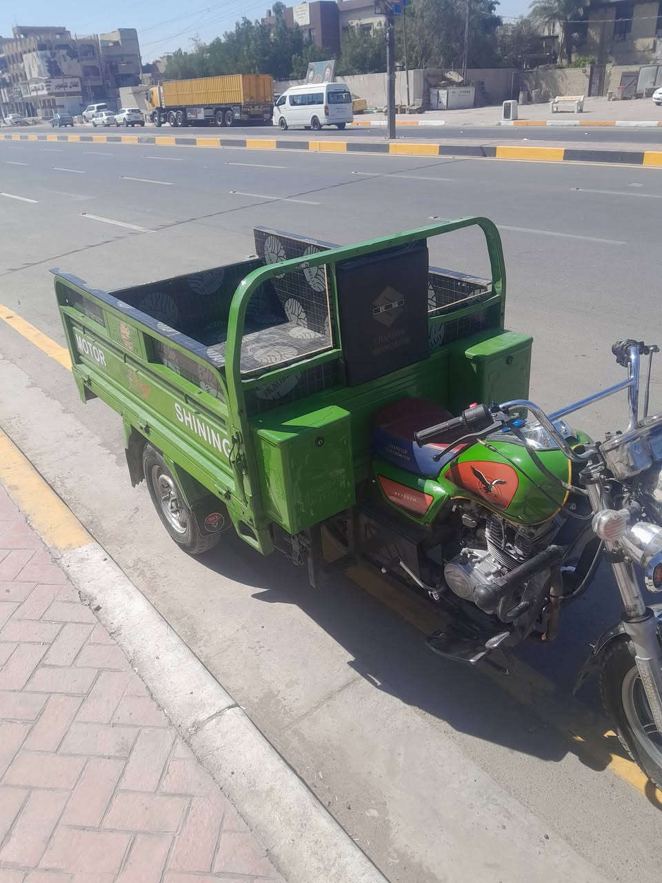 سلام عليكم ستوتة صقر لبيع موديل ١٩ أوراق بلال اصولي اكولفك ترقيم ستوتة جاهزة مانقصها شي مكاني بغداد بلديات لسعر ١٥٠٠ يريد يتصل ***********مكلف بلنشر ***********
