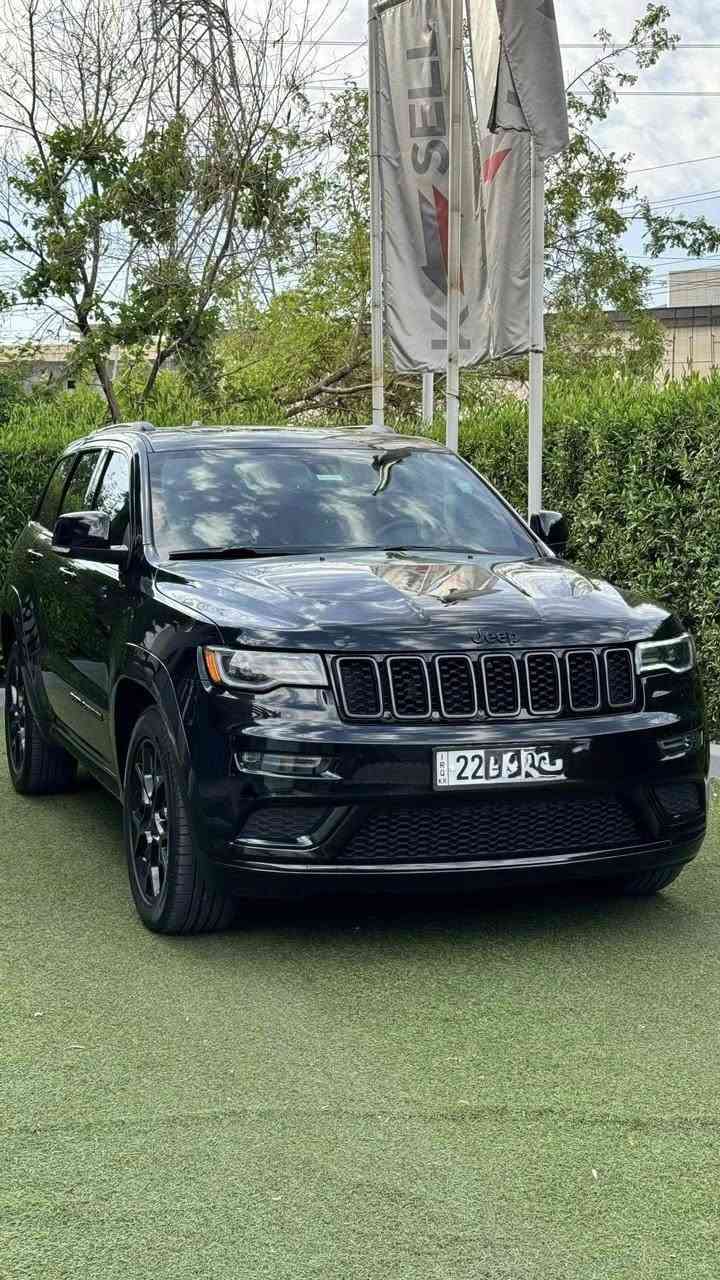 Jeep grand cherokee (Limited X) 2021
55000ml ماشية
V8 5700 Hemi
سيارة كلين تايتل
اعلى مواصفات في الجيب
كشنات تدفئة
نظام دفع رباعي
حساسات خلفية
پانوراما
ماوس (انظمة القيادة)
كامرا
صندوق كهربائي
كل سيرفس السايرة صايرة بالشركة هارلم
مكفولة كفالة عامة
كير محرك بشرط

للتواصل 
***********
