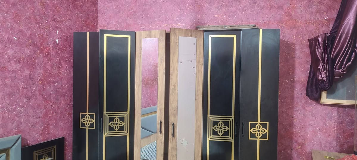 غرفه اخشاب ماليزي ٦ باب للبيع بسعر مناسب نضيفه
وتخم مستعمل للبيع في الكريعات


**إذا كنت صاحب هذا الإعلان وتريد حذفه لأي سبب، رجاءا أرسل رسالة إلى الدعم الفني**