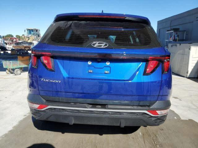 توسان موديل 2023 نص فول موصفات سياره جديده ماشيه 18الف الظربه موضحه بل صور ارباكات سالمه موجوده بل بصره الشراي يتصل سعر 180$وبيه مجال الاتصال ***********
