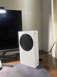 اكس بوكس سيريس اس • نضيف • ضمان ٤ أشهر