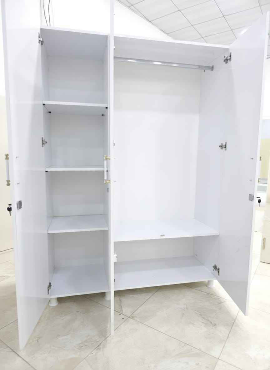 غرفة نوم شبابي 5 قطع جديدة بالكرتون – تصميم عصري ولون أبيض أنيق يناسب كل المساحات
🛏️ سريرين نفر
✨ ميز تواليت
🚪 خزانة ملابس
🗄️ كومدينه 
🔥 السعر الآن 275 دولار بدل 300 دولار
📍 زورونا في معرض جودي للأثاث
------------------
#معرض_جودي_بدهوك
📱للاستفسار والطلب :*********** 
🪑 أثاث تركي فاخر
غرف نوم – غرف جلوس – غرف شباب – طاولات – كنتور – أسفنج عالي الجودة
✅ عروض مميزة وأسعار تنافسية
📌 ناونیشان:
⛔مالطا خاری-فرعی ئکی به ری سیناعی- به مبه ری مه دره سه (مالتاژئری)
📌 العنوان:
دهوك – مالطا القديم – أول فرع قبل صناعة تصليح السيارات – مقابل مدرسة الابتدائية
(قريب من مطعم مالطا – كونديه مالطا – خارنگه ها مالتا)
#ارام_سيتي #افرو_سيتي #كيار #الفرنسية #لالاف #ميرسين #دابين 
#دهوكا_رنكين #موصل #خزائن_ملابس #اثاث_منزلي #زاخو دهوك, العراق
