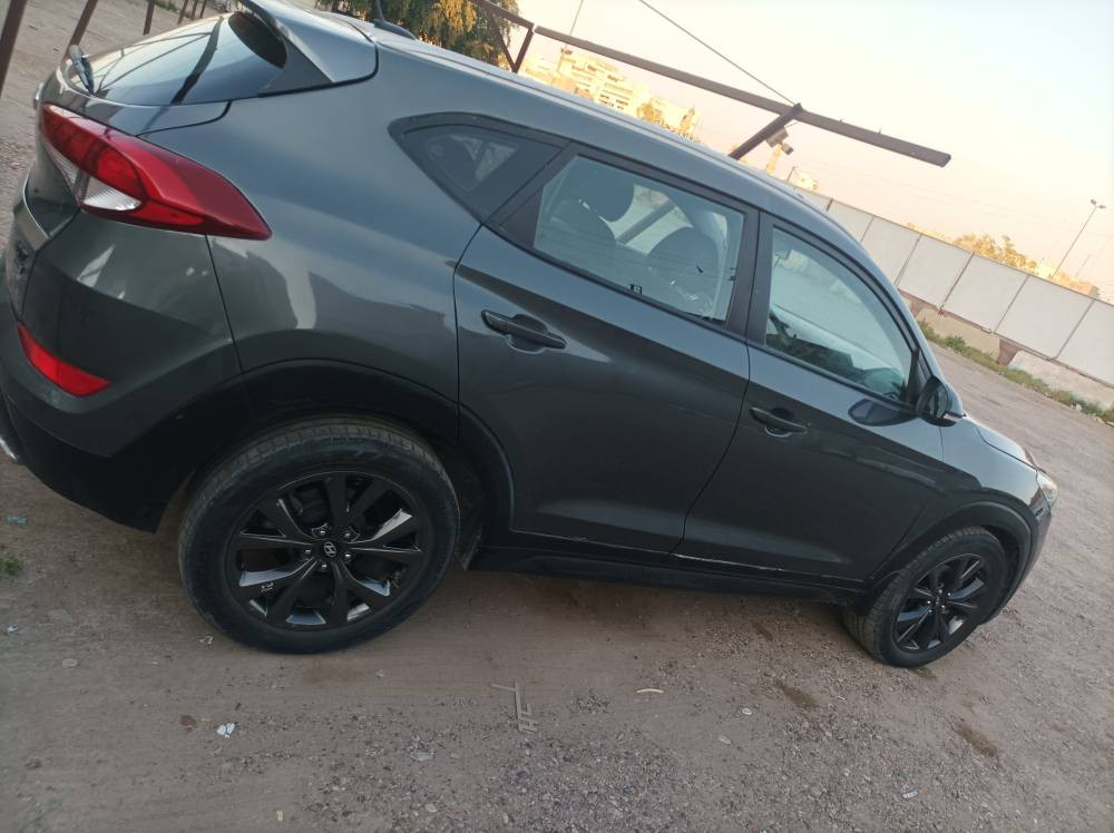 السلام عليكم 
توسان2016 محرك 1600تيربو
باسمي رقم جديد السعر122
بغداد حي العدل *********** بغداد, العراق
