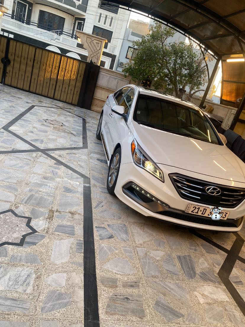 للبيع سوناتا 2017 كلين تايتل وارد امريكي
سيارة مكفولة من الصبغ والتعديل حيل جديدة 
كير مكينة مكفول
بصميتين بيها كتلوكات 
لاستفسار اتصل***********
