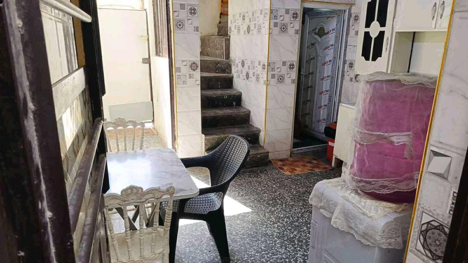 نص قطعة ٧٢ متر نص قطعة ٧٢ متر في مدينة الصدر قطاع ١٧ قرب الساحه طابق ونص 
الطابق الاول صاله ومطبخ وغرفة نوم وصحيات 
الطابق الثاني بيتونه وغرفة نوم ترميم عام ٢٠٢٣ 
البيت باسمي تحويل مباشر 
للاستفسار  *********** متوفر واتس اب 
 مدينة الصدر قطاع ١٧ قرب الساحه طابق ونص 
الطابق الاول صاله ومطبخ وغرفة نوم وصحيات 
الطابق الثاني بيتونه وغرفة نوم ترميم عام ٢٠٢٣ 
البيت باسمي تحويل مباشر 
السعر ١١٥
للاستفسار  *********** متوفر واتس اب 
