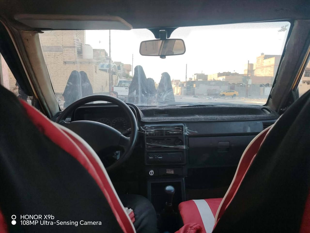 سلام عليكم سايبا للبيع موديل 11 سيارة حلوة ونضيفة سنوية موجودة مستمسكات راعيهة موجودة رقمة موجود بس مغلغ عنوانة موجودة السعر 13 وبيهه مجال رقم الهاتف *********** اتصل وبيك خير وتدلل غير متواجد على النت رجاء ✅

