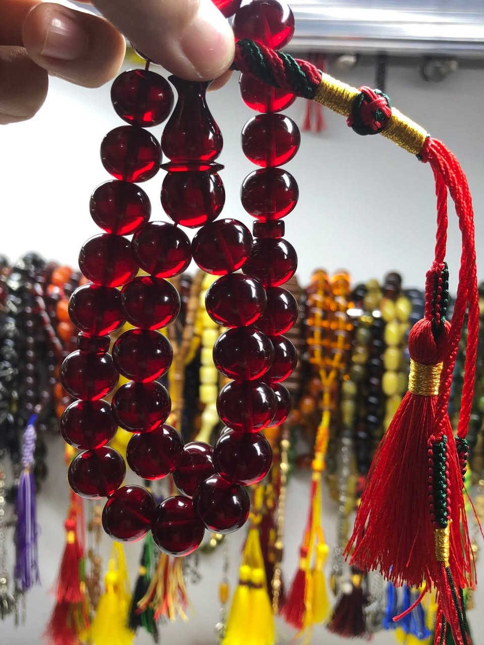 السلام عليكم
مسباح فاتوران لون كرزي مميز كصه ذرويه قطعه جمال ودلال شغل اسطه كركوشه خليجي الشاهد تحفة التحف ملمس وصلابه وطكه وعطاب 
الوزن ٦٣ غم القياس ١٢ * ١٤ العدد ٣٣ خرزه 
السعر ٢٥ الف يتوفر خدمة توصيل كافة المحافظات ٥ الاف


**إذا كنت صاحب هذا الإعلان وتريد حذفه لأي سبب، رجاءا أرسل رسالة إلى الدعم الفني**