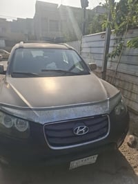 للبيع سنتافية٢٠١٠ وارد امريكي رقم بغداد مشروع وطني السيارة نظيفه  كير ...