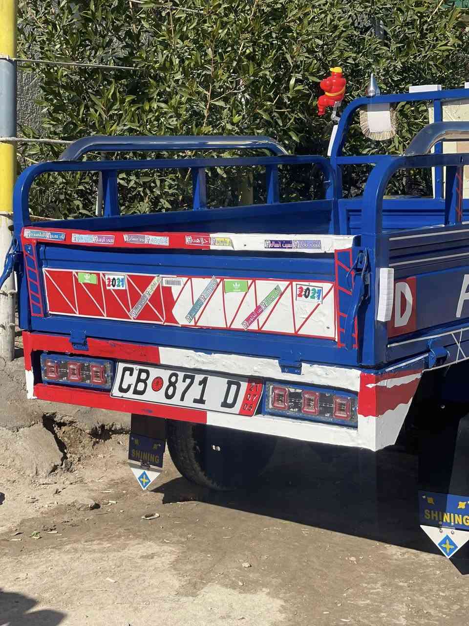 السلام عليكم 
ستوته دايوان 
مديل 2015
محرك 22
تايرات جدد
سبير جديد
كهربائيات جدد 
شاصي مكفول 
ركبه مكفوله 
سلف هندر شغاله 
وراق صوليه 
مكاني ناصريه قضاء الرفاعي 
نتصل وبلخدمه 
***********
