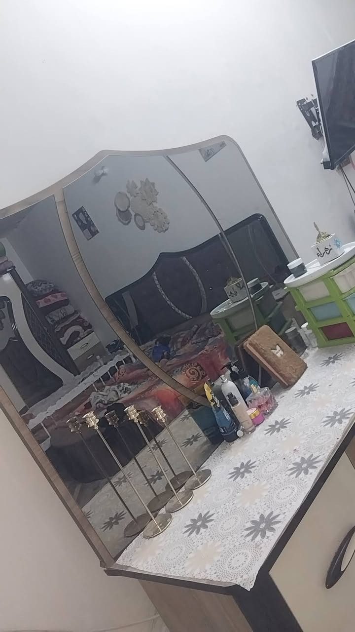 غرفه نوم تركيه نضيفه الجام مال الكنتور موجود خشب ثقيل الاصلي سعرهه 500 وبيهه مجال


**إذا كنت صاحب هذا الإعلان وتريد حذفه لأي سبب، رجاءا أرسل رسالة إلى الدعم الفني**