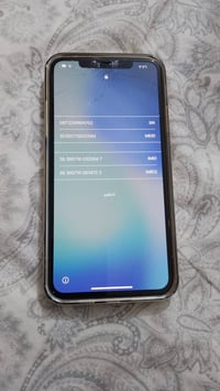 ايفون 11 برو ماكس • ٢٥٦ • شاشة متضررة