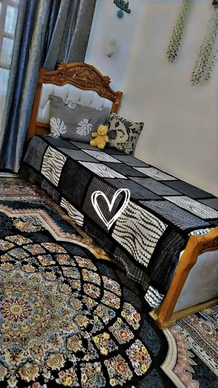 للبيع اتخوته عدد اثنان نظيفات جدا جدا سعر القطعة 85 الف الاثنان سعرم 170 بيهم مجال  للتواصل مع رقم ***********
