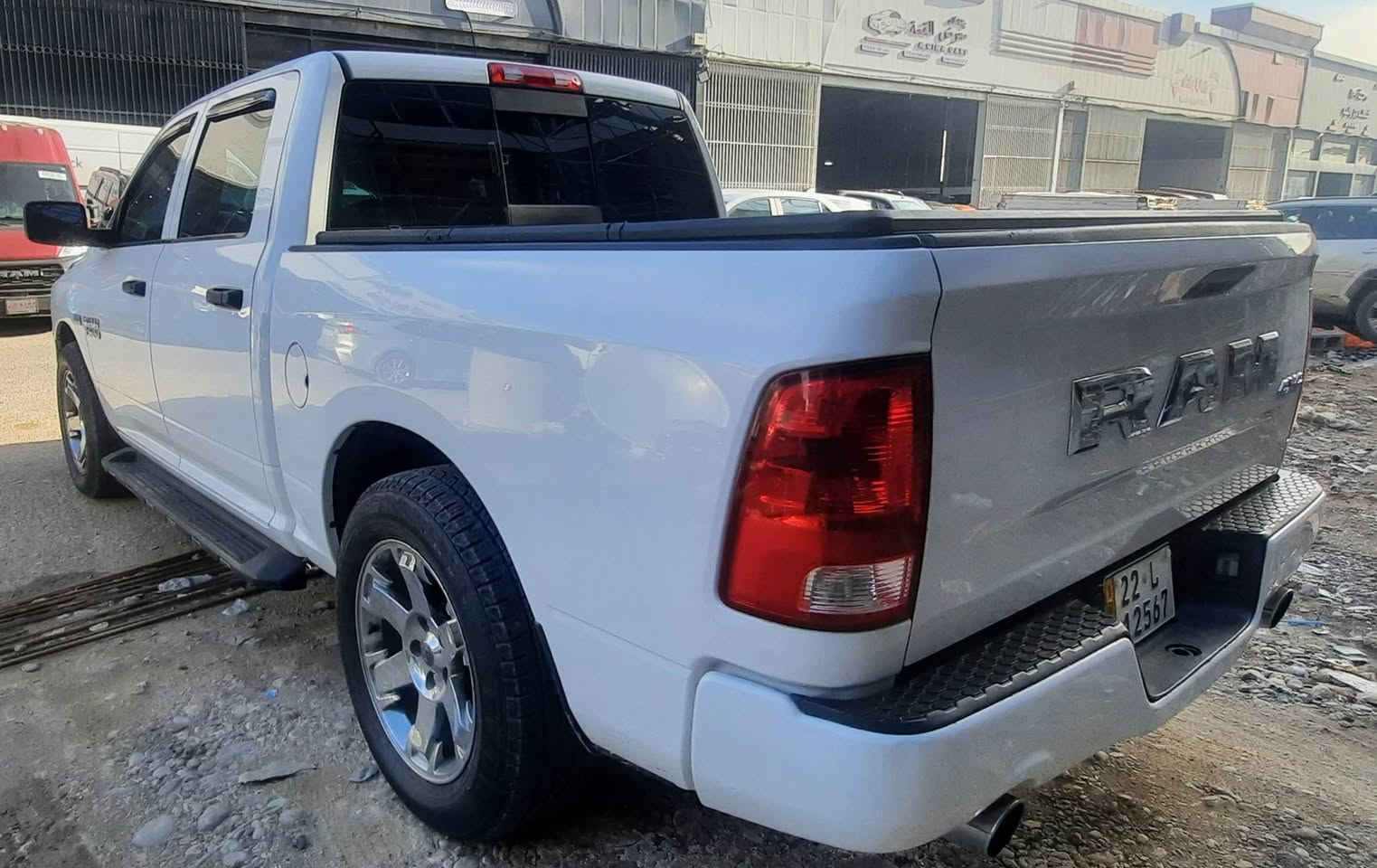 دوج رام كلاسك خليجي موديل ٢٠١٨ بدون اي عيب على وظع الشركة ماشية ٢١١ كم السيارة جاهزة من كلشي 
اربيل ***********
