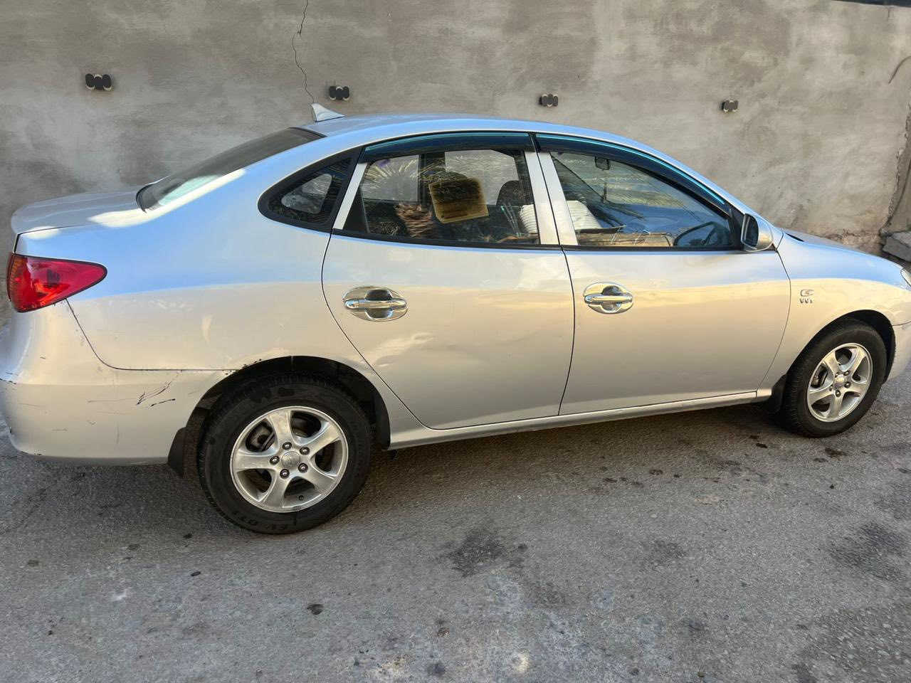 السلام عليكم 

أفانتي للبيع موديل 2008 محرك 1600 كفالة عامة مابيها اي صبغ فقط جراد بسيط تبريد شغال رقم بغداد السعر خاص95 وبيها مجال

المكان بابل الحصوة  

رقم *********** بي واتساب
