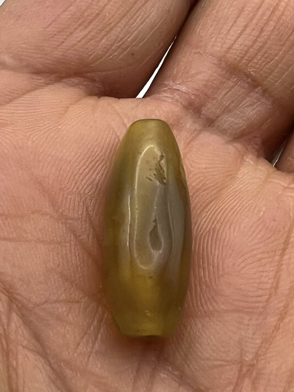 احجار عقيق يماني قديم السعر ١٢٥ الف العنوان الكوت للاستفسار الاتصال على ***********
@
