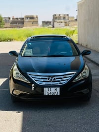 سوناتا2012فول مراصفات1/1كير ومحرك وحدادية كفالة تخم تاير جديد محرك2400...