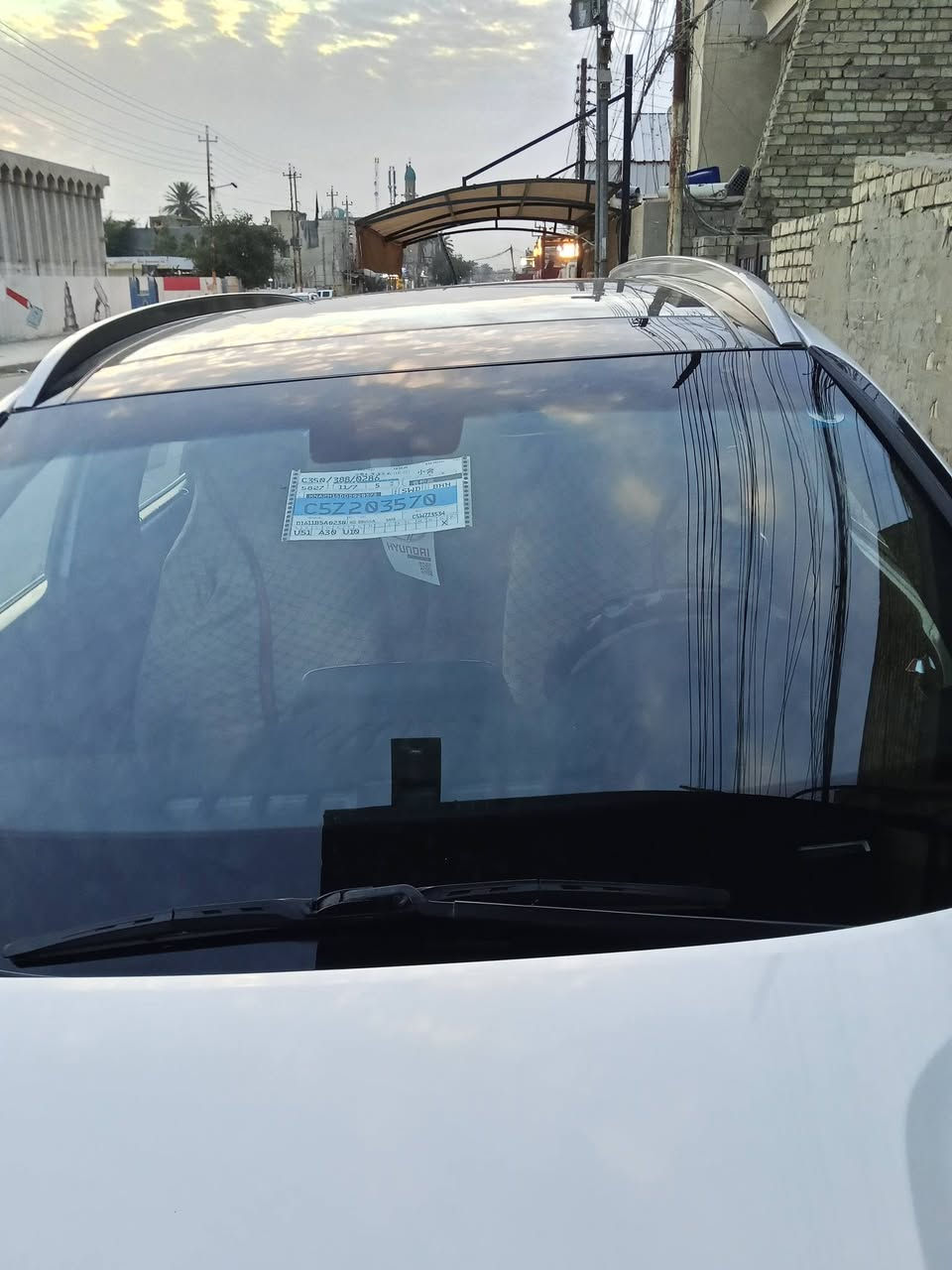 سلام عليكم سنتافي خليجي رقم بغداد بسمي فول مواصفات مكفوله ماعدا بارد بالباب الخلفي عكس السائق السونر موجود مع الصور محرك كير مكفولات مكان سياره بغداد رقم الهاتف ***********
