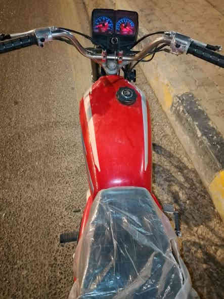 ‏دراجة أدوات تصل هذه رقم *********** دراجة نظيفة وجديدة السعر 650
