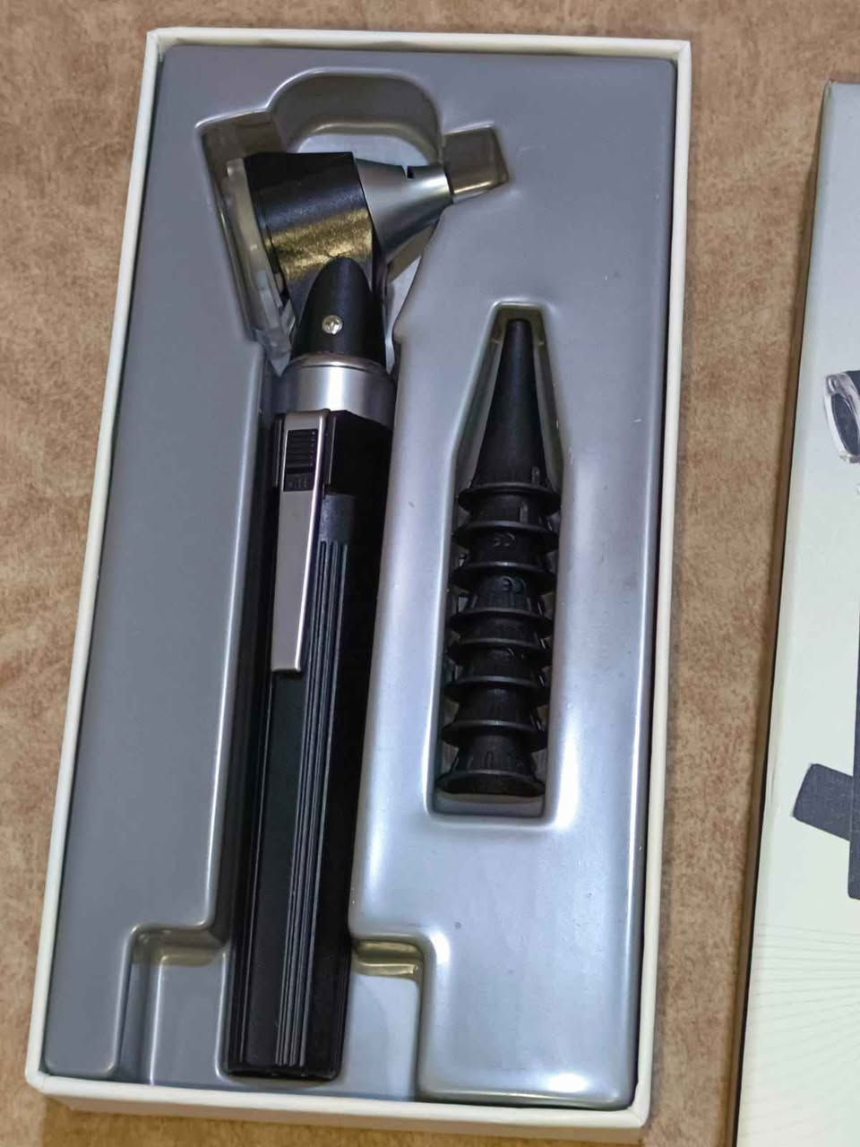 ناظور اذن جديد يحتوي على ملحقاته الي تتركب عليه سعره 25 مع التوصيل بلاد رز, ديالى


**إذا كنت صاحب هذا الإعلان وتريد حذفه لأي سبب، رجاءا أرسل رسالة إلى الدعم الفني**