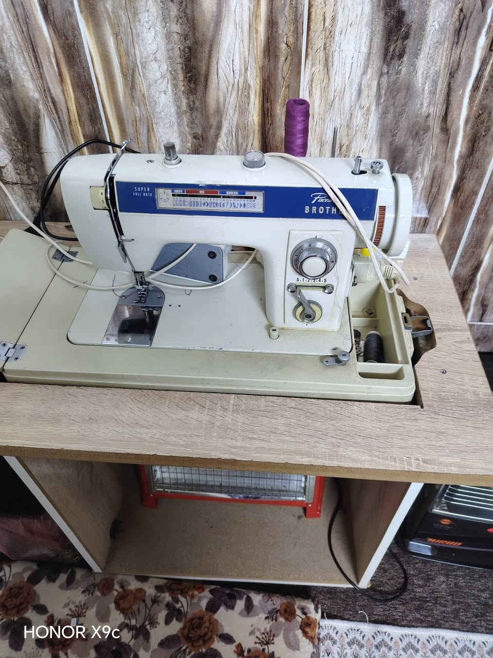 مکینە خیاطه مارکە Prother للبیع جدید ممستعمل هوایه ویا قاعدە سعر150الف شویە بی مجال

کرکوک


**إذا كنت صاحب هذا الإعلان وتريد حذفه لأي سبب، رجاءا أرسل رسالة إلى الدعم الفني**