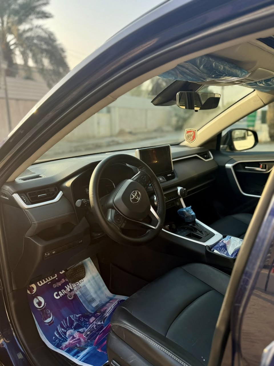 سلام عليكم
صلو ع النبي 
راف فور 2023 
ماشية 5 الالاف 
حادثها جاملغ خلفي وقبق جنطه 
البجم كبسسس
السياره جاهزة من كلشي 
وسعرها جداً جدا ًمناسب بالنسبة للسوك 
للاستسفسار 
***********
