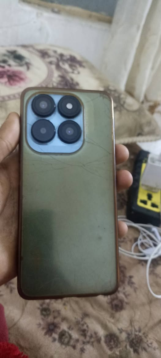 للبيع سعر٣٥ تفاصيل خاص ذكره١٢٨رام٨+٤


**إذا كنت صاحب هذا الإعلان وتريد حذفه لأي سبب، رجاءا أرسل رسالة إلى الدعم الفني**