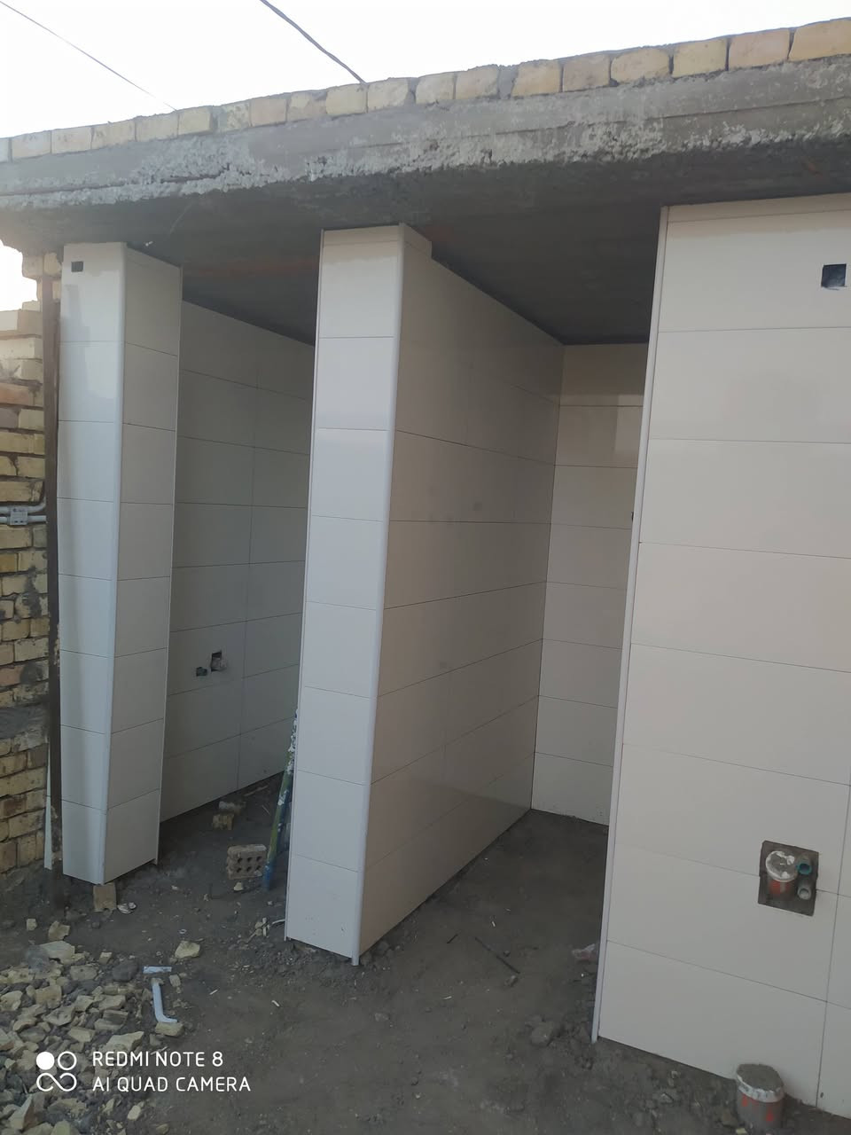 كادر سيراميك ارضيات مر مر واجهات بورسلين الواح تصفير ارضيات شغل نظيف ومرتب حيل ***********
