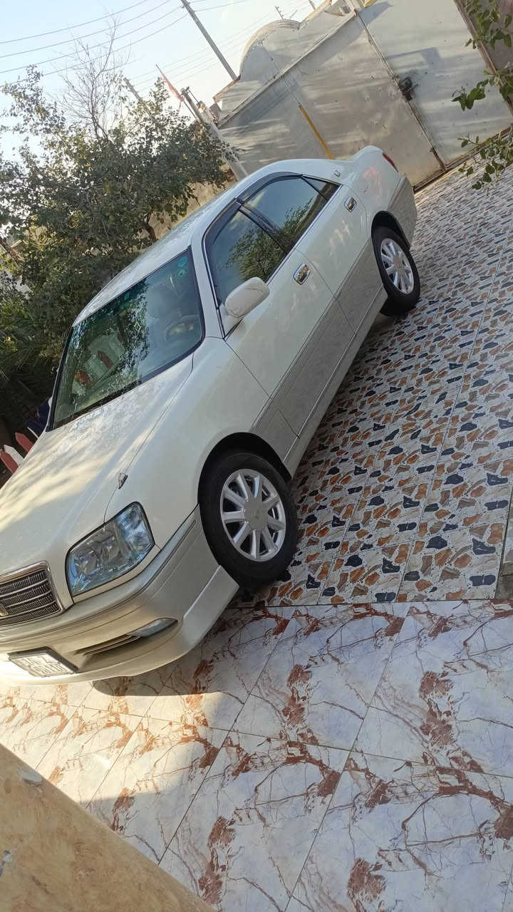 سلام عليكم ملكه البيع رقم بصره قرار 48 بسمي تحويل شرط تبريد شغال تحوير نجف جوه كرستال أصل سياره كصه قماره فقط باقي كفاله عامه من ضربه 2 دكم اصل شاصي 171 ديفور زغير ابيع فقط ماروس مكان القرنه ***********

