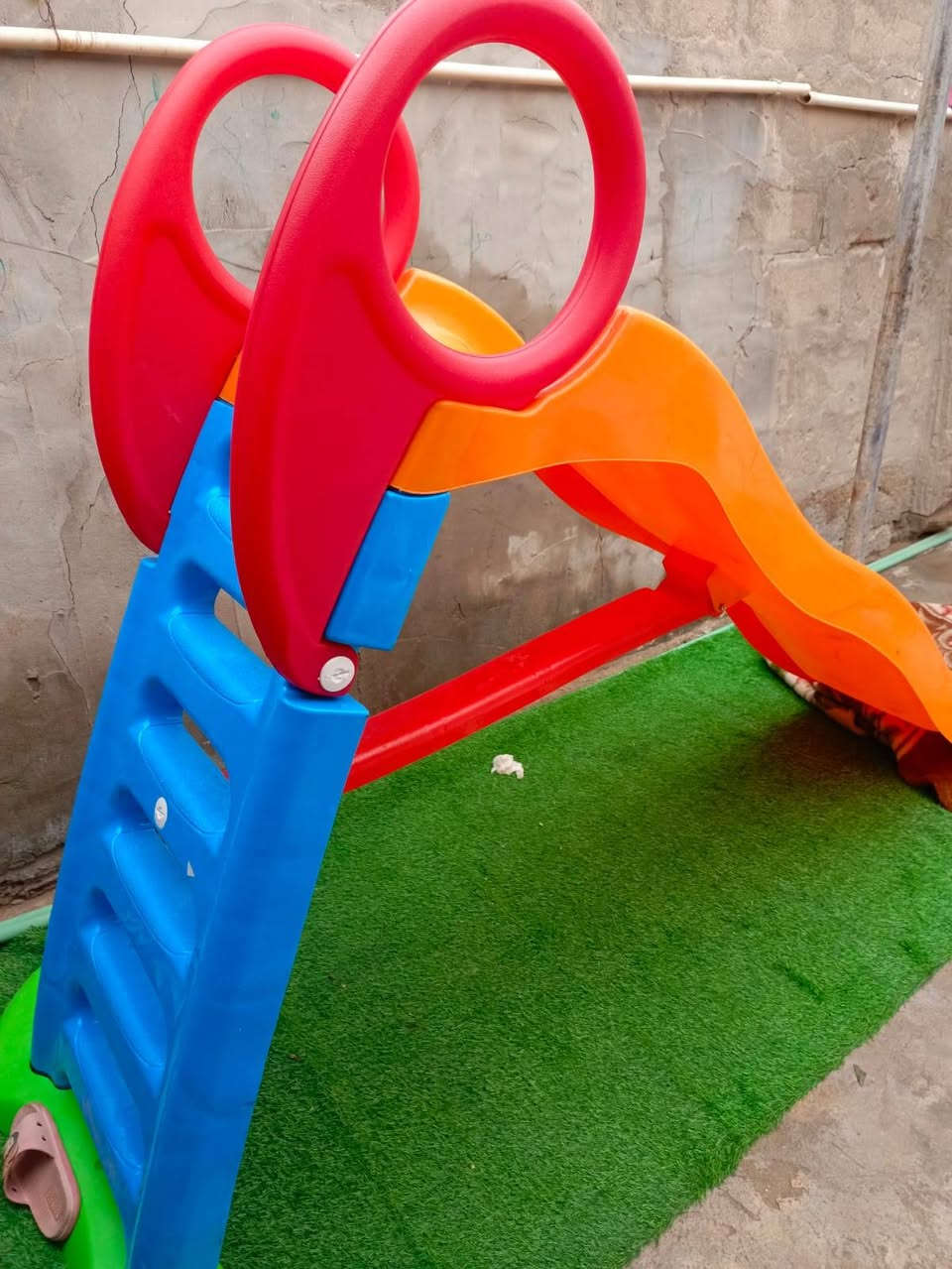 سلام وعليكم سرسيحه اطفال استخدام فقط يومين الله شاهد ب ٥٠ وبيه مجال بسيط. *********** واتسات اب
