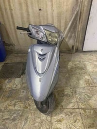 للبيع دراجه بغبغاء نكره سلف صارلها سبوع نزلتها رمبه دراجه جديده شلعه  ...