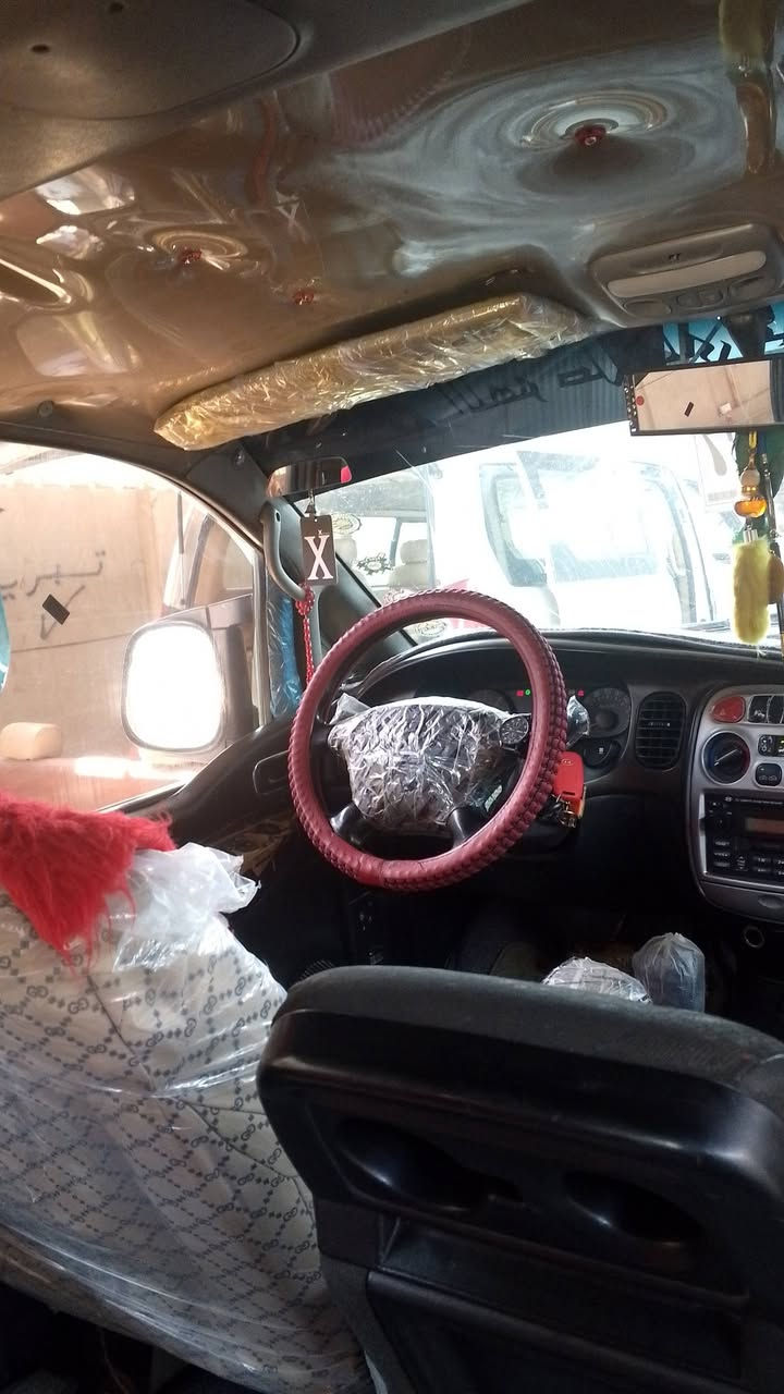السلام عليكم ستاركس للبيع موديل 2004 اصل رقم خصوصي انكليزي باسمي مسكر اوتوماتيك مصبوغه عام قرار مرور سياره مكفوله كير ميكنه اكسل تخم تاير صدر أمامي خلفي جديد منضومه تبريد جديده كهربائيات كلها شغاله دوشمه سفريات تنته نايلون درع خلفي شواصي الاماميات معمرات تعمير مضبوط سياره جاهزه من الدعاميه للدعاميه مال جناي مابيه نقص لو برغي مكاني بابل الحمزه للاستفسار ***********
