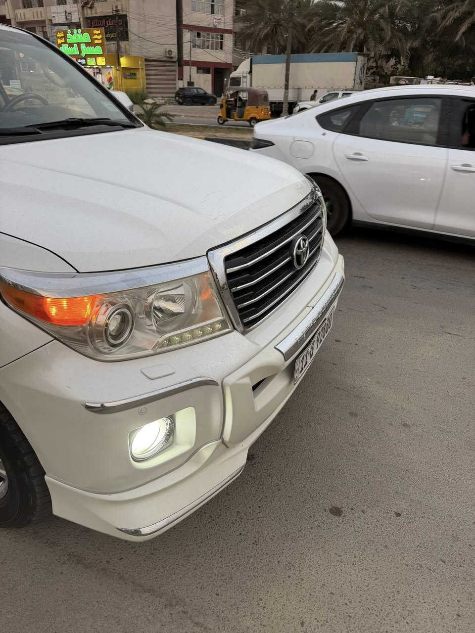 لاندكروزر 2012 فطيم مكفوله من صبغ وأفتح وتبديل حته دعاميات مكفوله ماشيه112 الف سعر 330 عنوان بغداد البلديات شارع المصرف ***********
